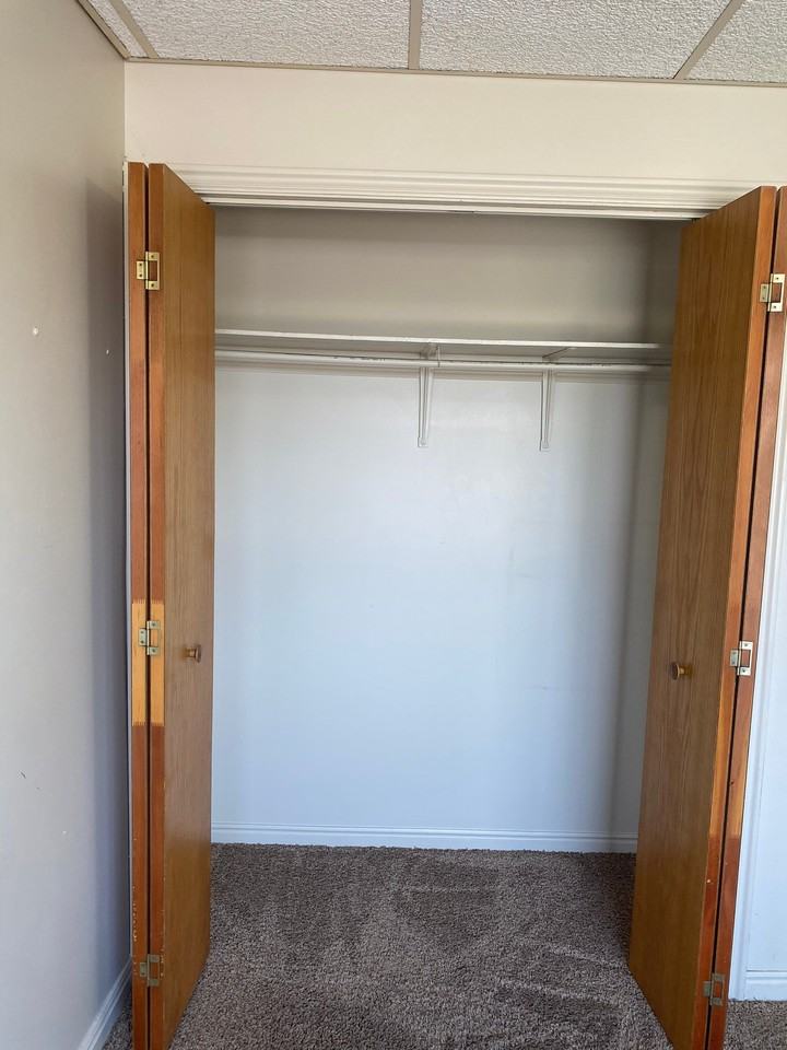 57 W Vine St #208 - Photo 7 of 9