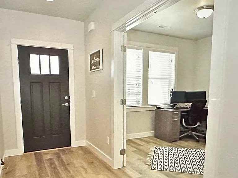 2116 E Melwood St - Photo 2 of 20