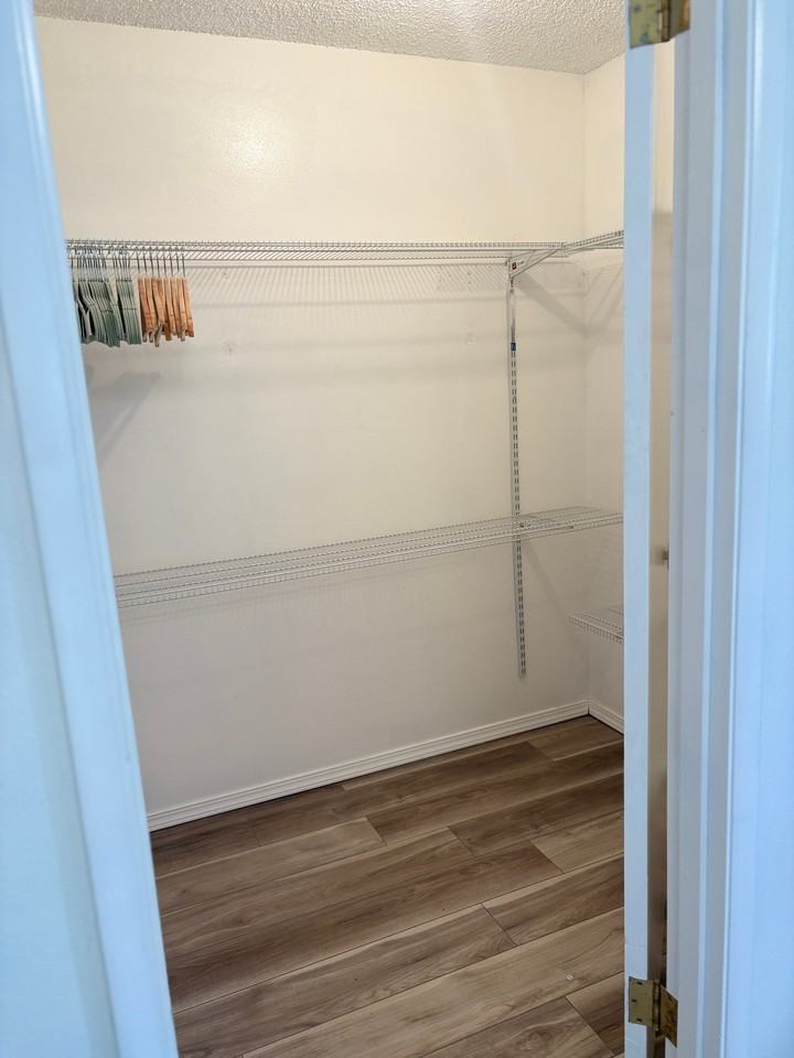 12719 Ne 8th Pl - Photo 7 of 11