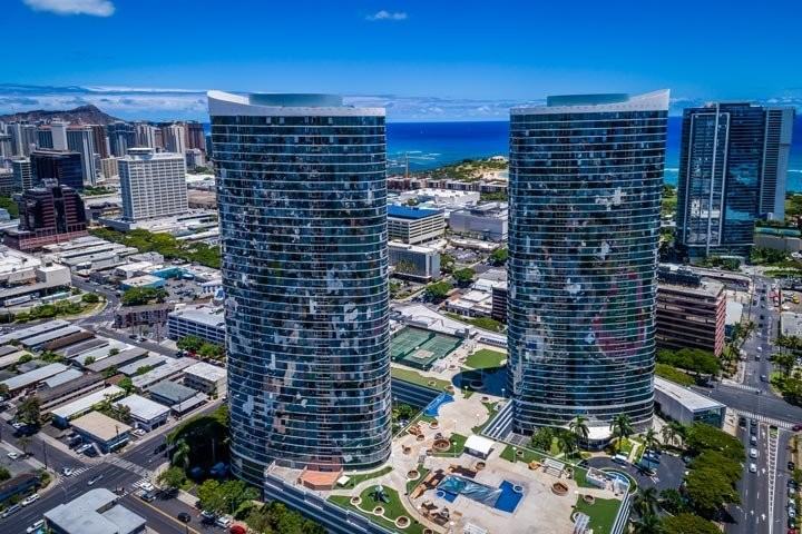 1288 Kapiolani Blvd #2707EAST - Photo 2 of 15
