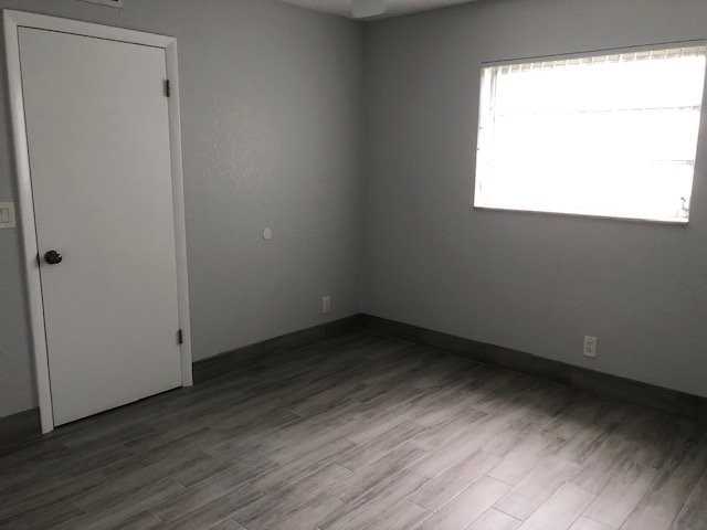 1611 Green Ln #4 - Photo 5 of 16