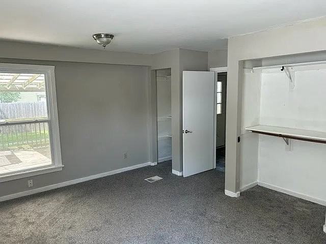 210 S 6th St - Photo 4 of 18