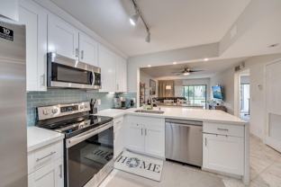 3939 Ne 5th Ave Apt D103 - Photo 1 of 1