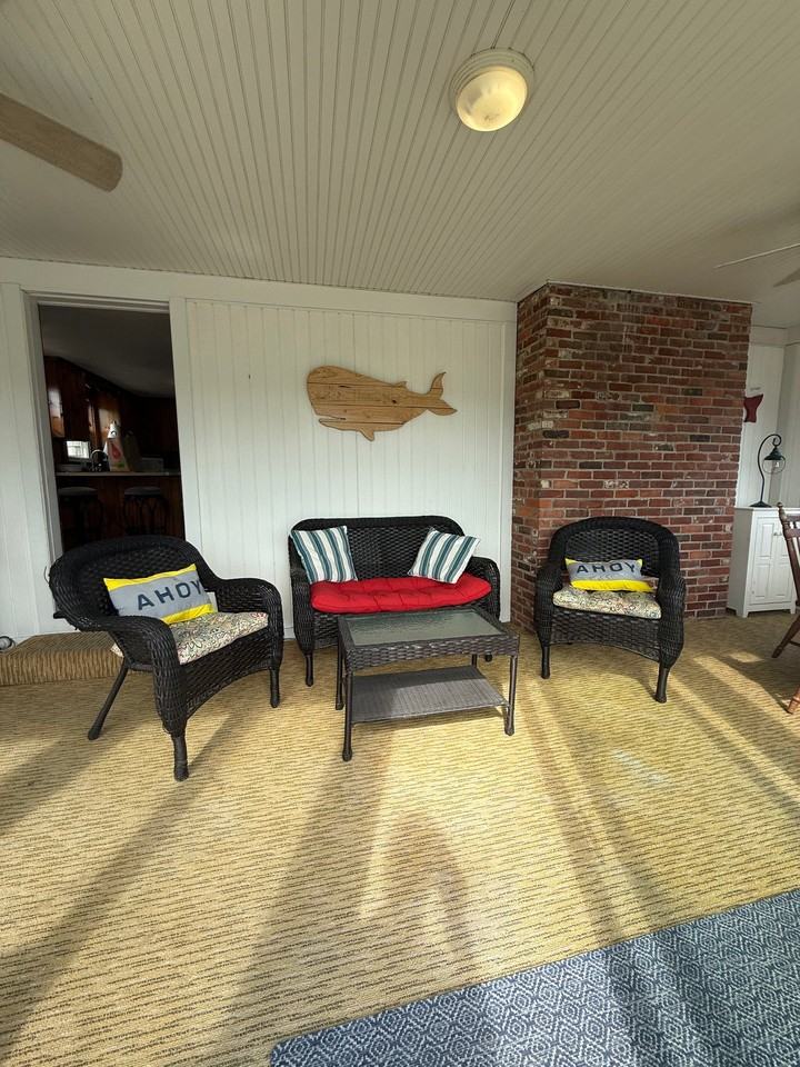 21 Old Mouth Rd - Photo 7 of 11