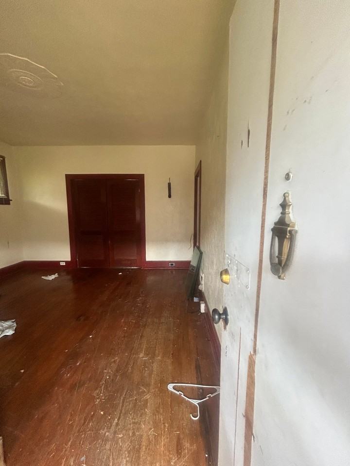 5319 Wilborn Dr - Photo 4 of 20