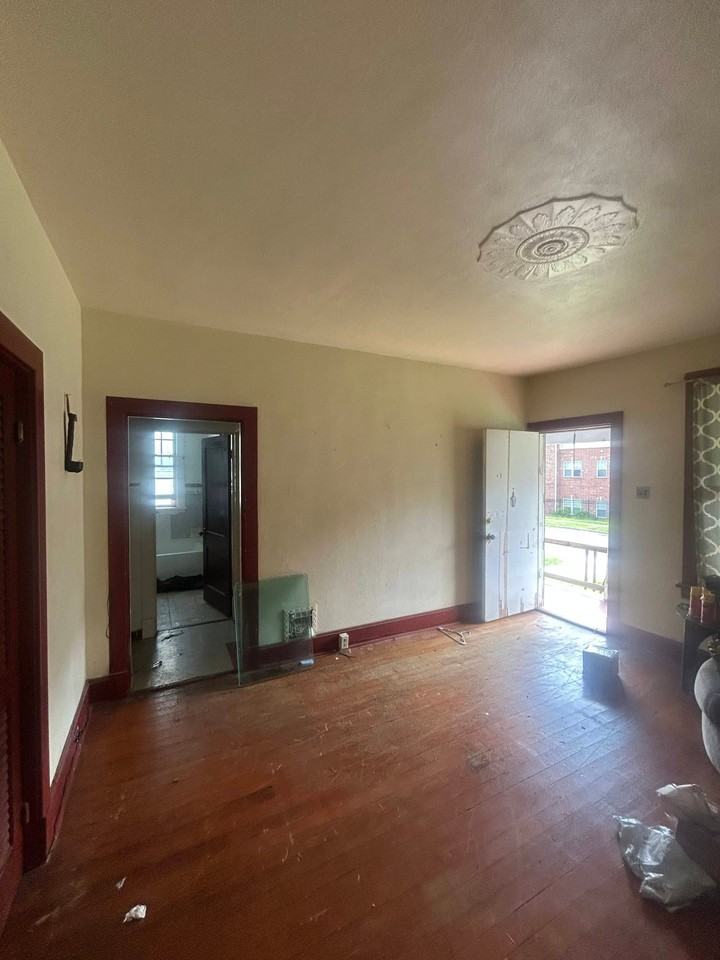 5319 Wilborn Dr - Photo 6 of 20