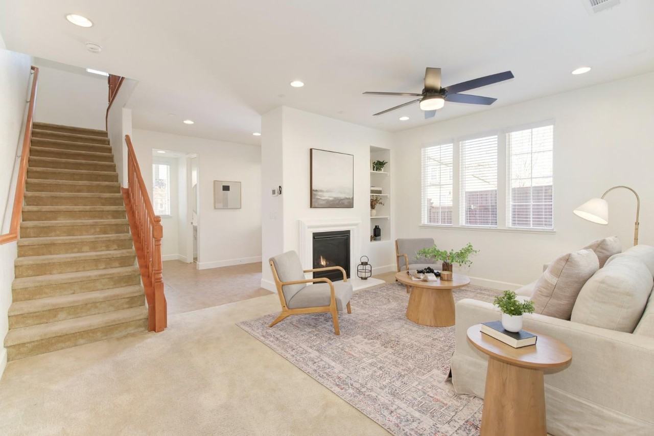 906 Blossom Rock Ln #NA - Photo 4 of 20