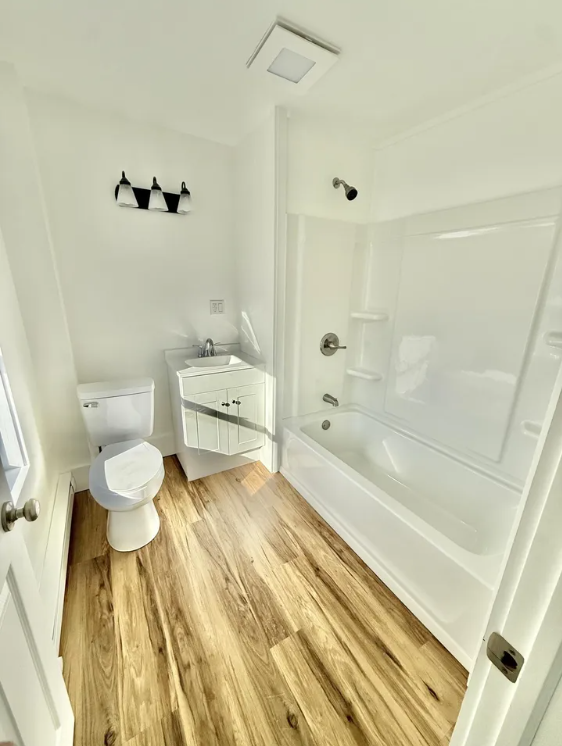 33 Dyer St #NA - Photo 2 of 17