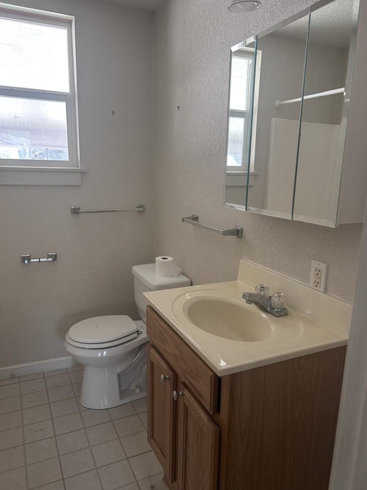 322 Main St #NA - Photo 4 of 17