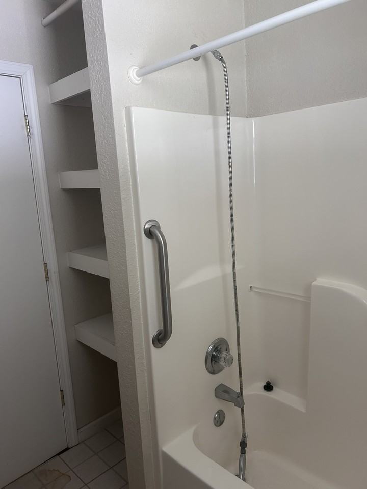 322 Main St #NA - Photo 6 of 17