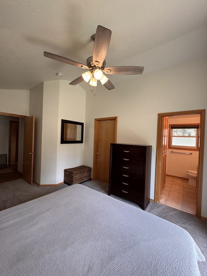 61222 Bighorn Ct #NA - Photo 5 of 10