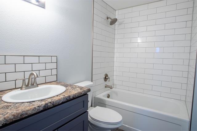 1403 Eshom Rd #1 - Photo 4 of 14