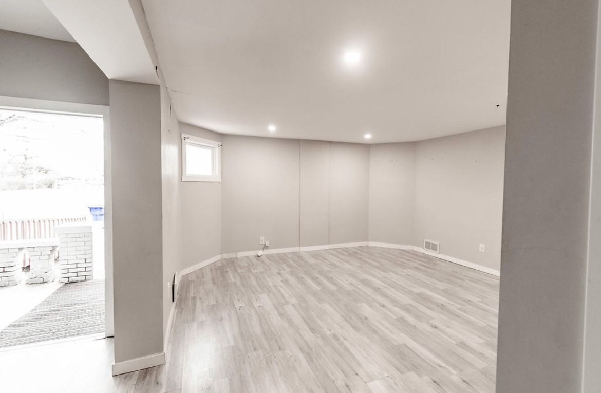 4391 Pleasant Ave #2 - Photo 3 of 9