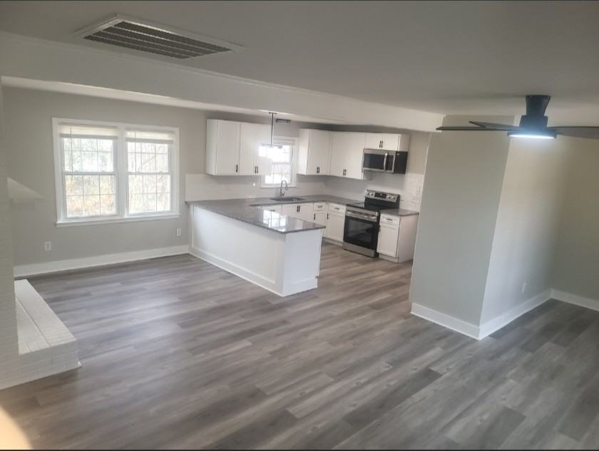 530 N Main St #NA - Photo 5 of 15