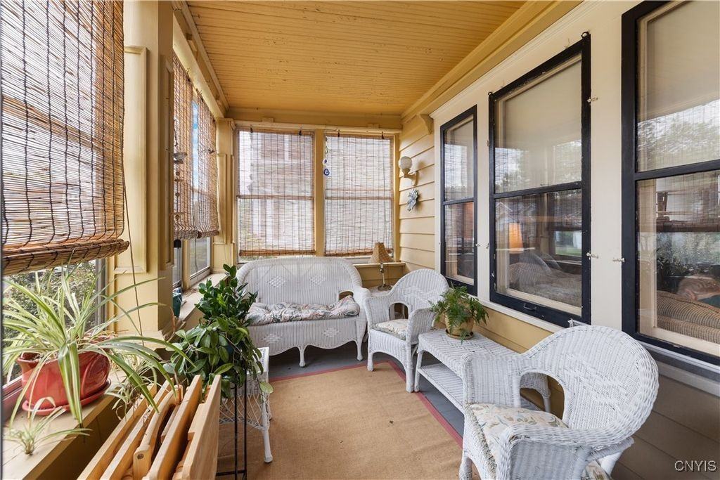 326 S Collingwood Ave #1stFL - Photo 4 of 14