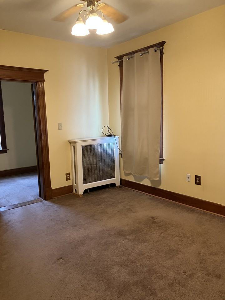 1820 Shultas Pl - Photo 5 of 15