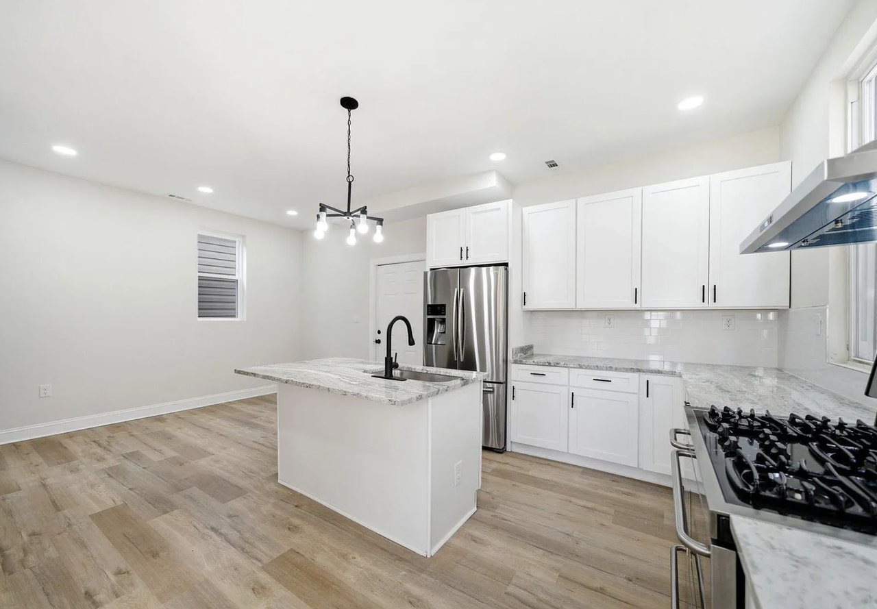 1813 S Preston St #NA - Photo 3 of 8