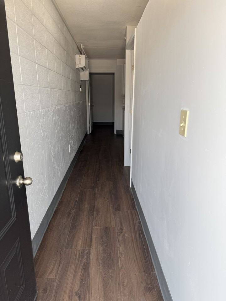 Yellow Stone Apartments - Photo 5 of 10