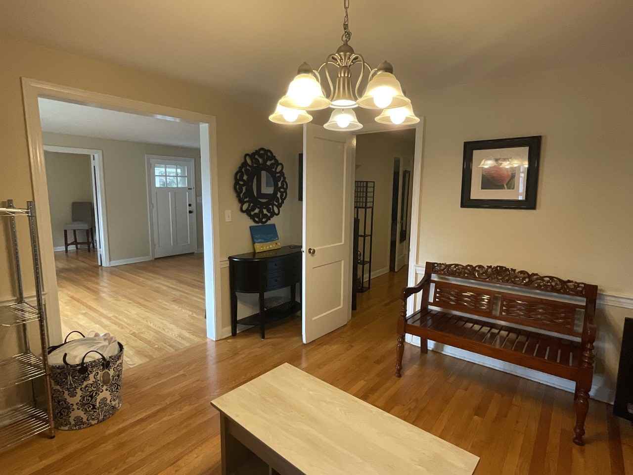 160 Whitman Ave #1stFL - Photo 3 of 14