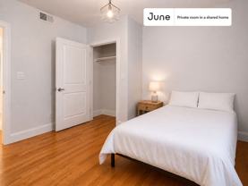 186 Kelton St #C - Photo 1 of 1