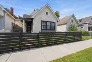 featured image of 1605 English Ave