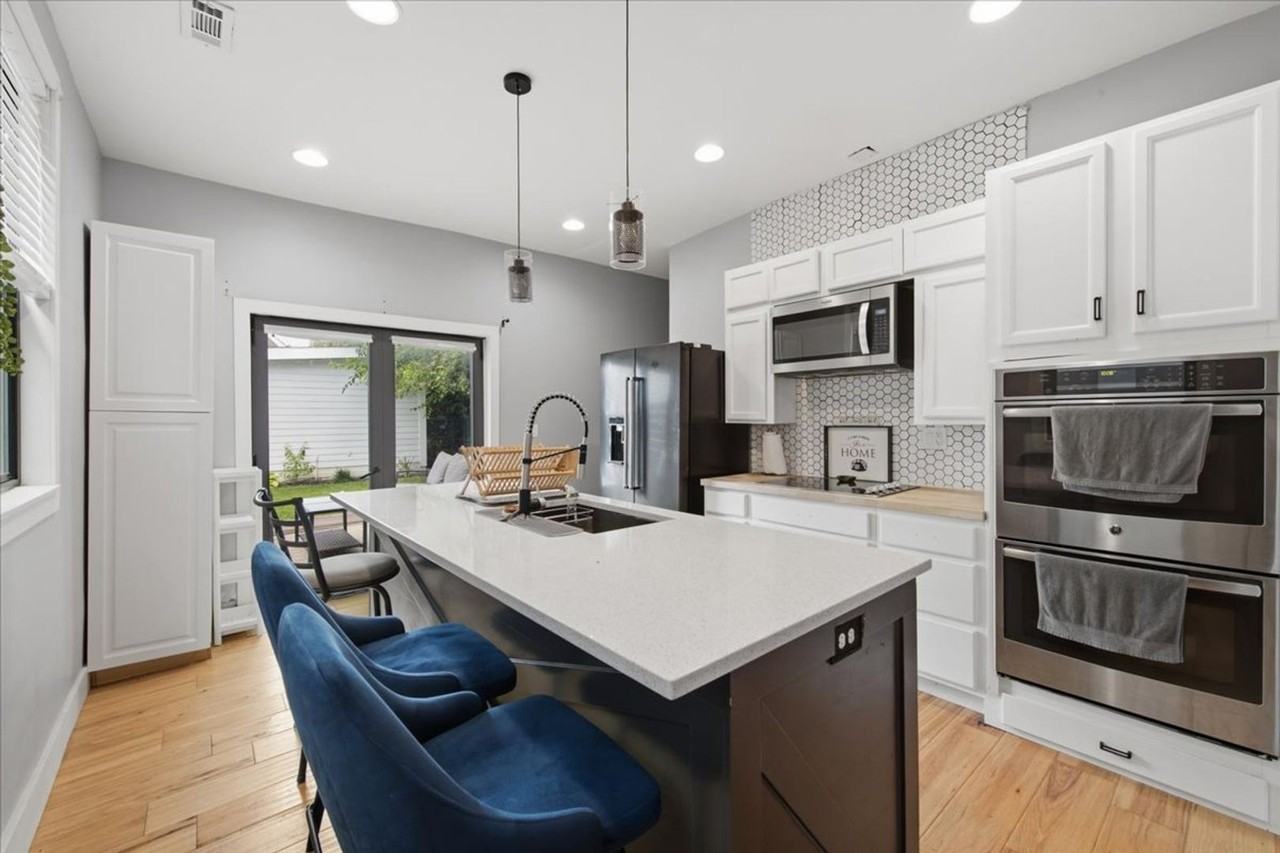 1605 English Ave - Photo 7 of 21