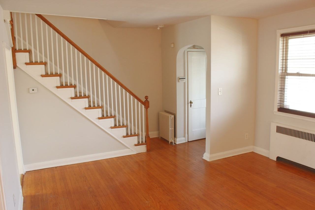 3515 Parklawn Ave - Photo 6 of 36