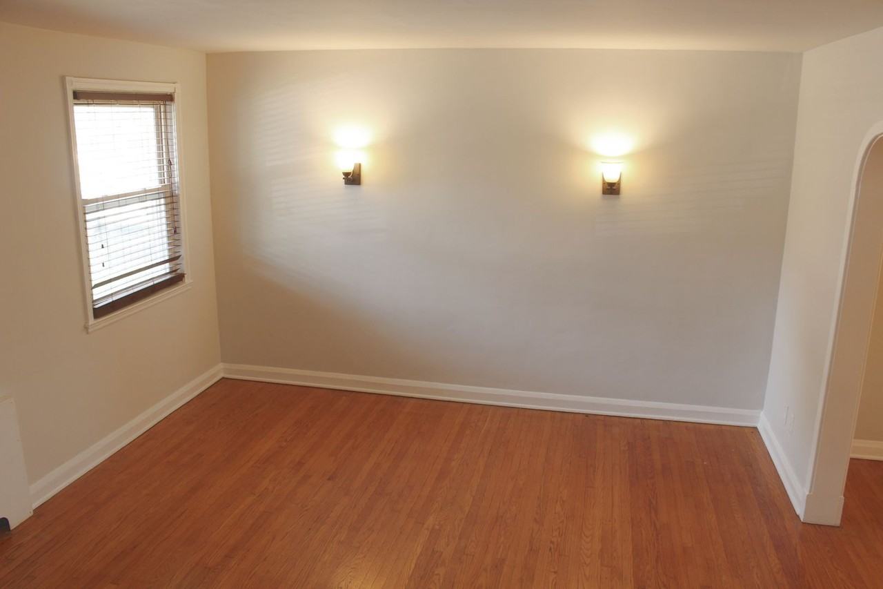 3515 Parklawn Ave - Photo 6 of 32