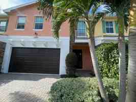 featured image of 12921 Trevi Isle