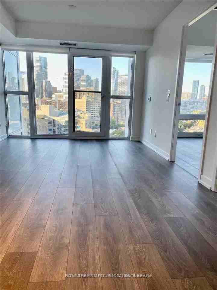 219 Dundas Street East - Photo 2