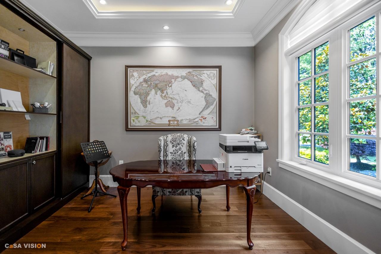 1332 West 51st Avenue - Photo 5 of 34