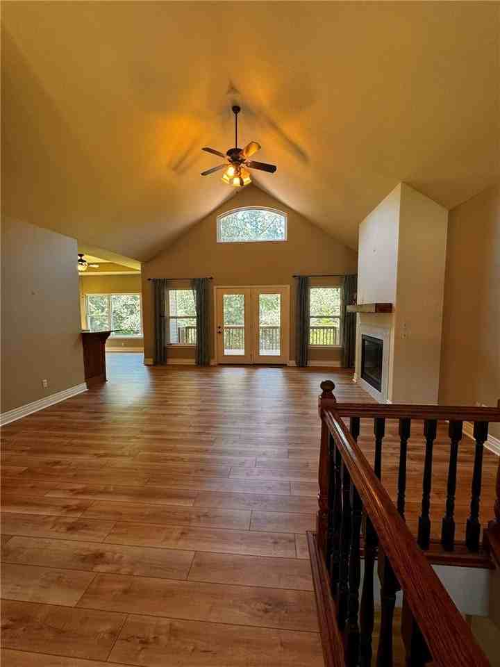 17 Miller Dr - Photo 2 of 34