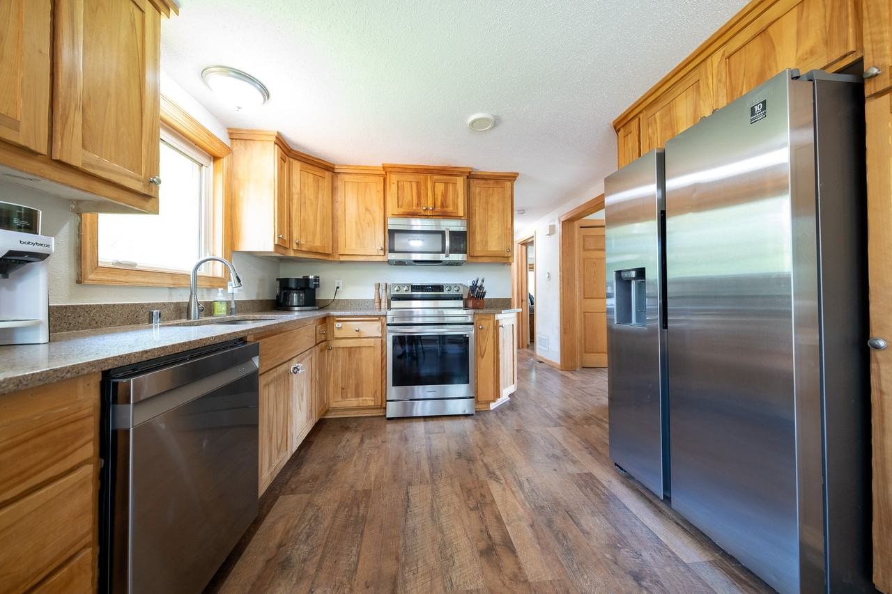 8618 Wildwood Ave #1 - Photo 5 of 29