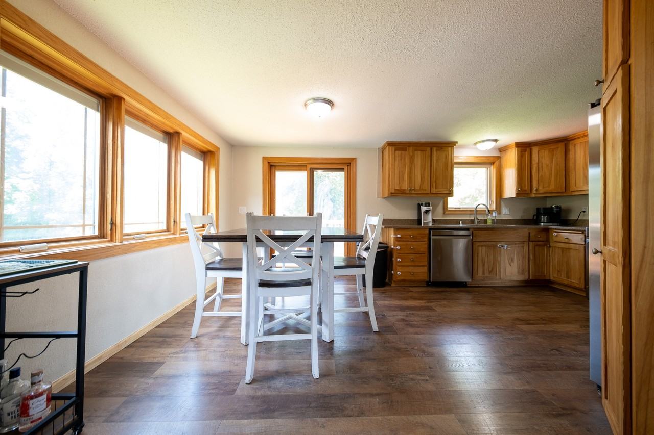 8618 Wildwood Ave #1 - Photo 7 of 29