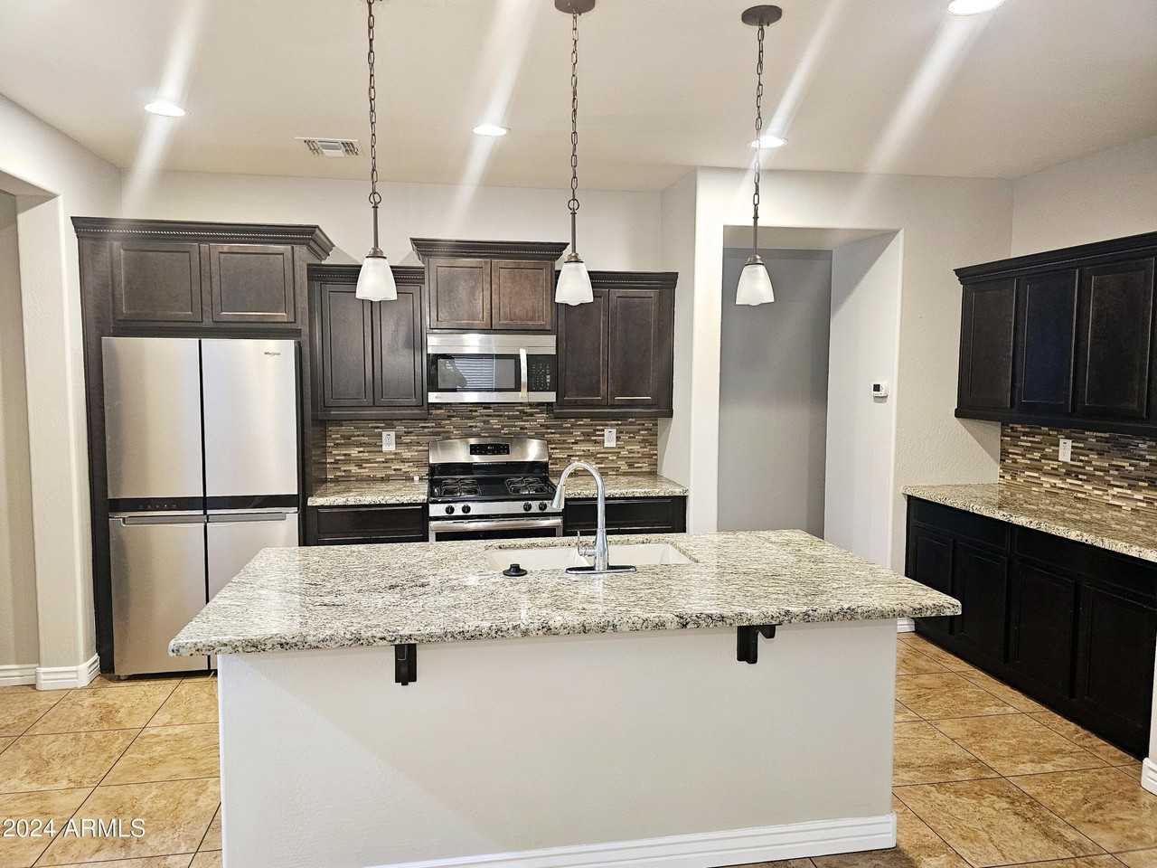 27284 N Skipping Rock Rd - Photo 3 of 22