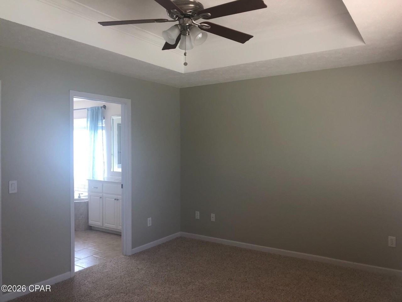 914 Amber Way - Photo 5 of 10