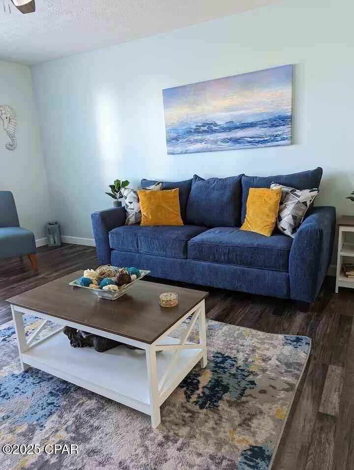 6417 Causeway Rd - Photo 3 of 22