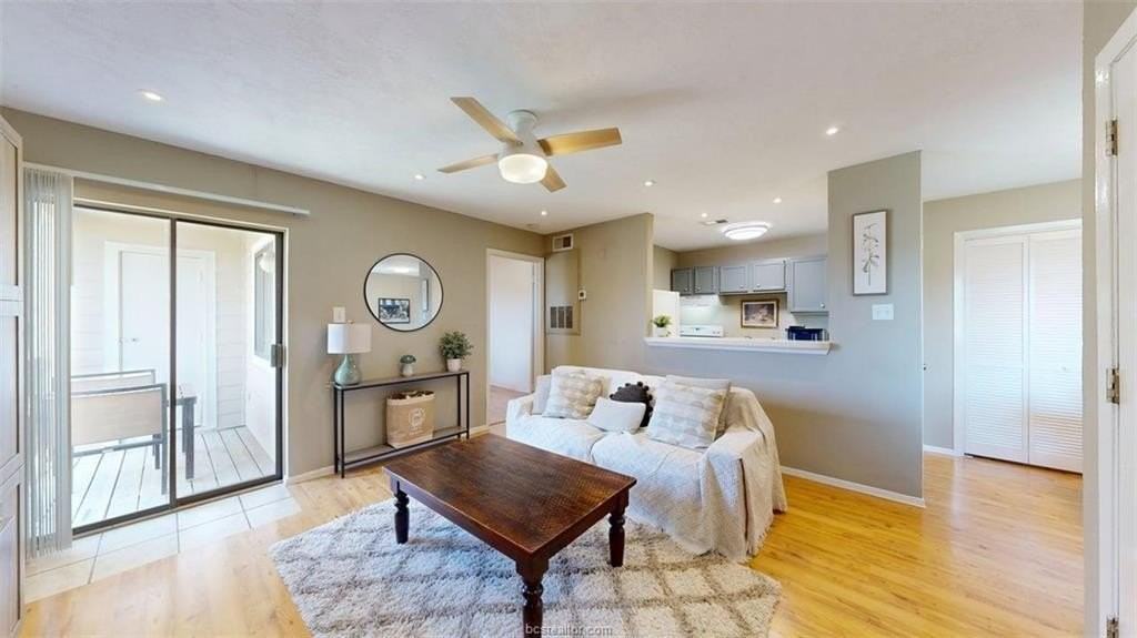 1901 Holleman Dr W #412 - Photo 3 of 25