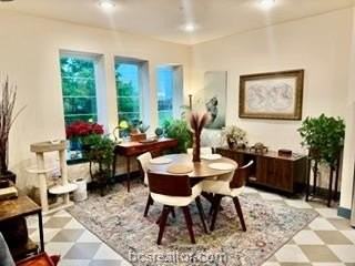 608 N Bryan Ave #224 - Photo 6 of 11