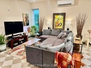 608 N Bryan Ave #224 - Photo 7 of 11