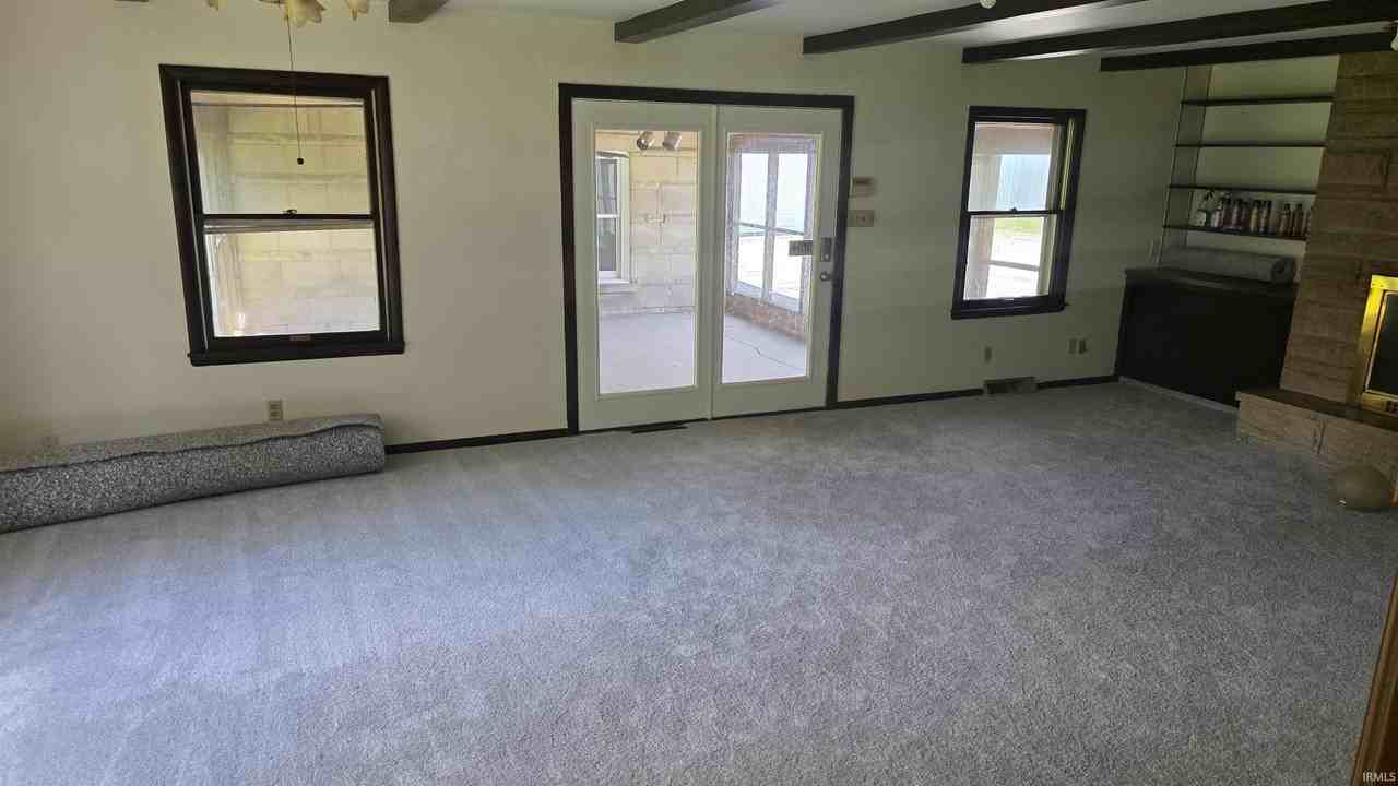 104 S Johnson Ave - Photo 7 of 16