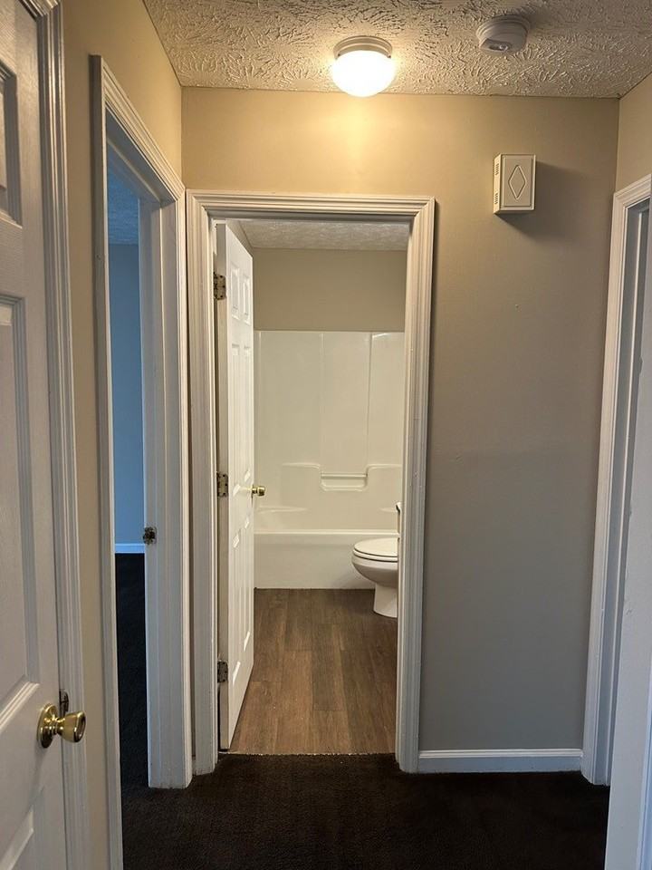 1501 Summerplace Dr - Photo 5 of 12