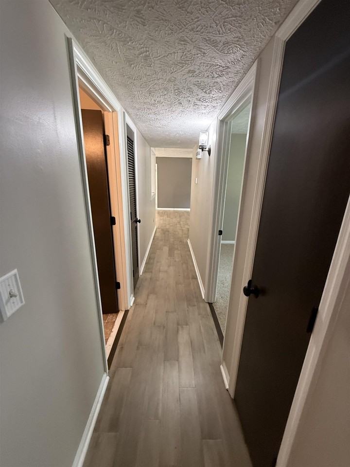 615 Burcale Road Cir - Photo 7 of 24