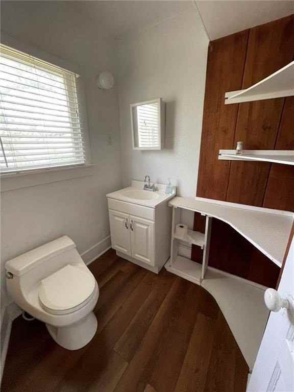 715 1/2 W Richard Ave - Photo 7 of 8