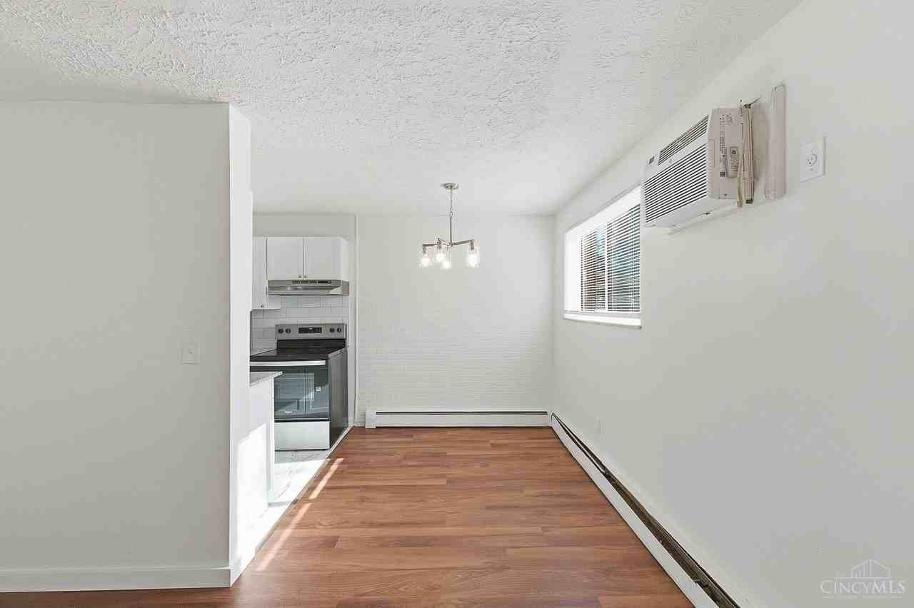 6210 Ridge Ave #18 - Photo 4 of 16