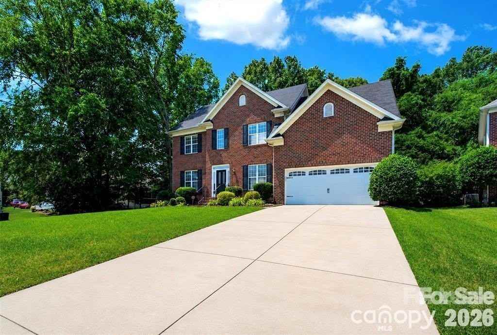 11005 Chilcomb Ct - Photo 2 of 48