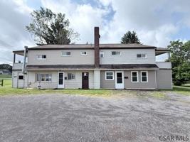 featured image of 2617R Bedford St