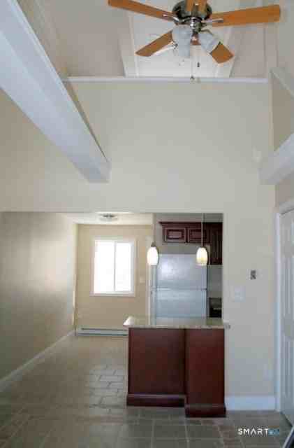 95 E Grand Ave #6 - Photo 2 of 8