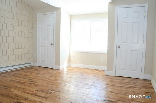 95 E Grand Ave #6 - Photo 7 of 8