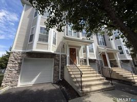 featured image of 1401 Briar Woods Ln #1401